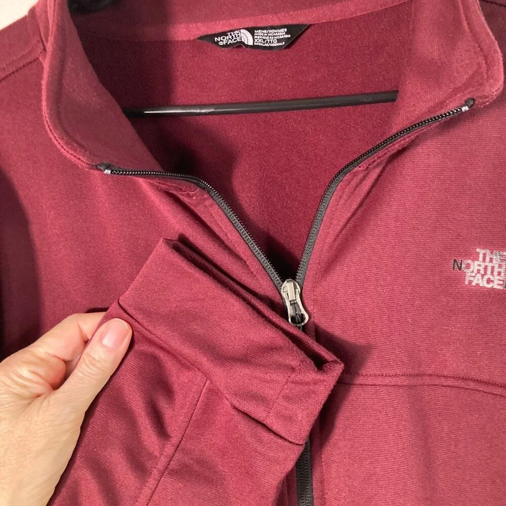 Mens The North Face Full Zip Jacket Maroon 2XL Full Zip Polyester F18 NFOA3RT1 ?